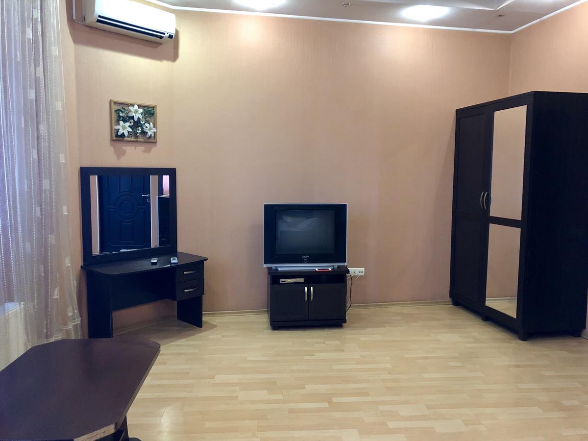 Hotel Miami Harkov Kültér fotó